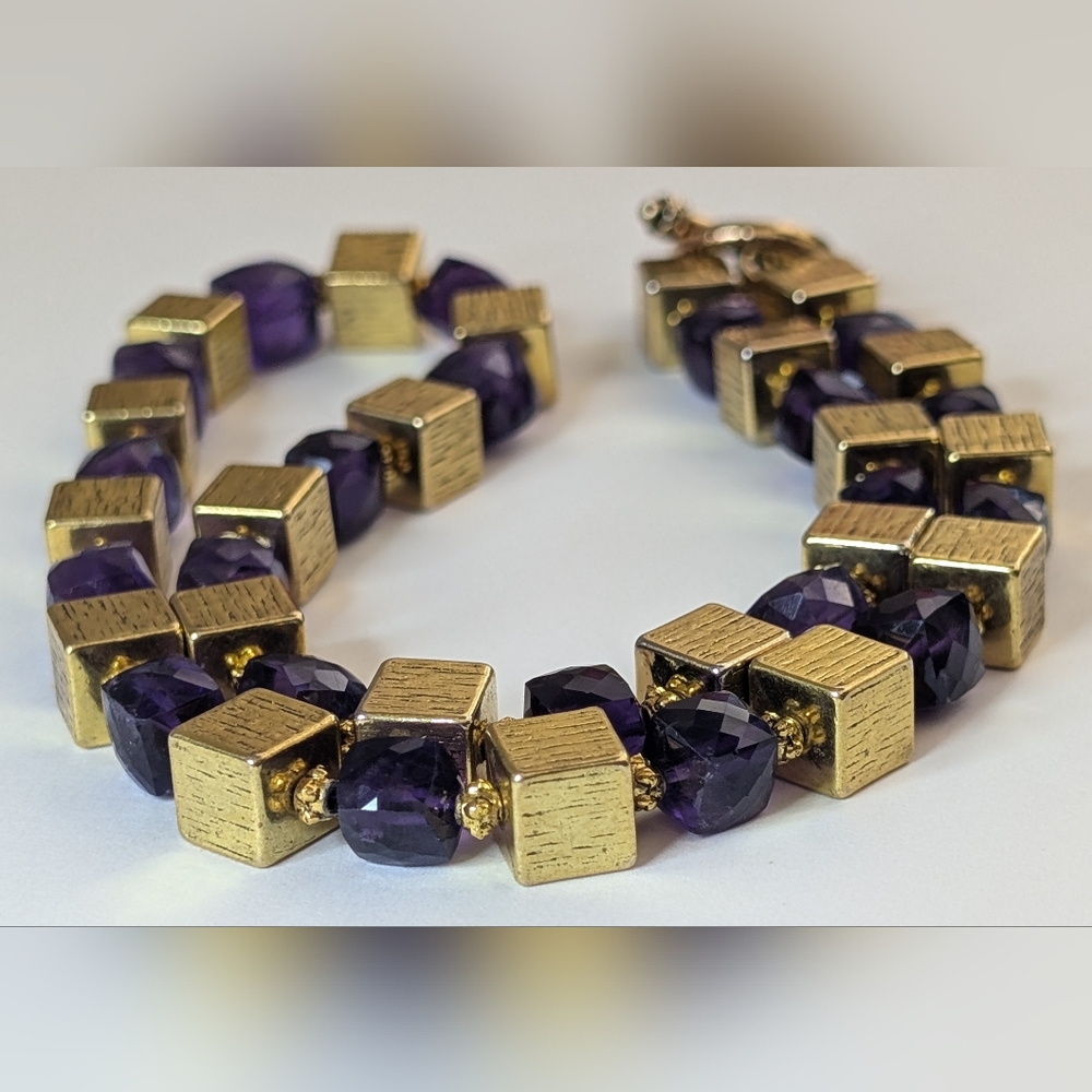 19" Estate Natural Amethyst 8.2mm Gold Plated Wood Grain Bead Necklace 99g